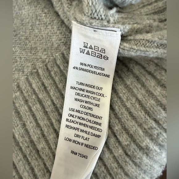 Song of style Gray and Pink Women's Sweater - Picture 6 of 6